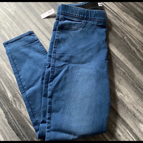 NEW Sz16 Women’s Tall Super Skinny Jeans  Pull-On Stretch Denim New With Tags - Picture 5 of 11